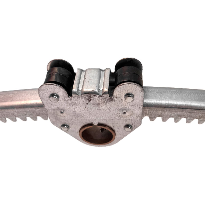 Product image for Зубчатая передача для верхнего форточного проветривания теплиц (рейка 1200мм и вентиляционная шестерня)