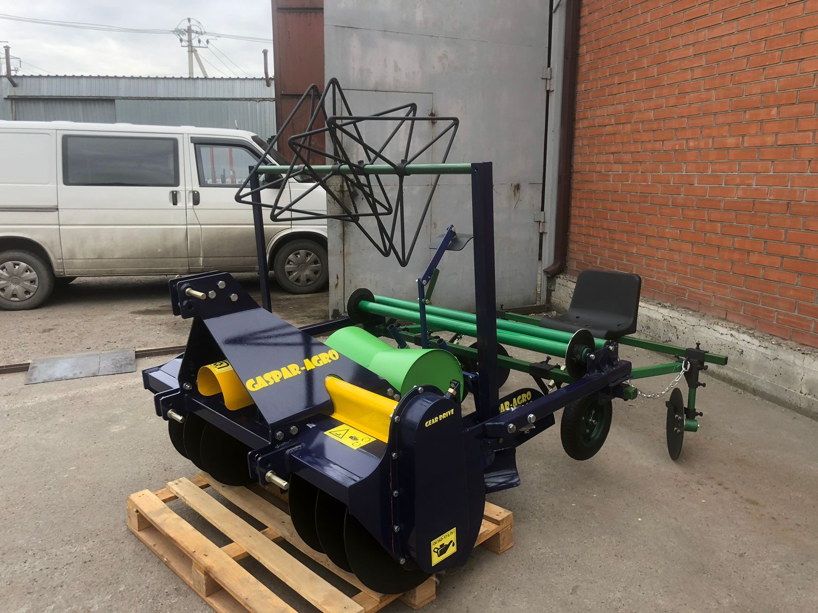 Грядообразователь-пленкоукладчик ОДНОРЯДНЫЙ с активной фрезой — изображение 3